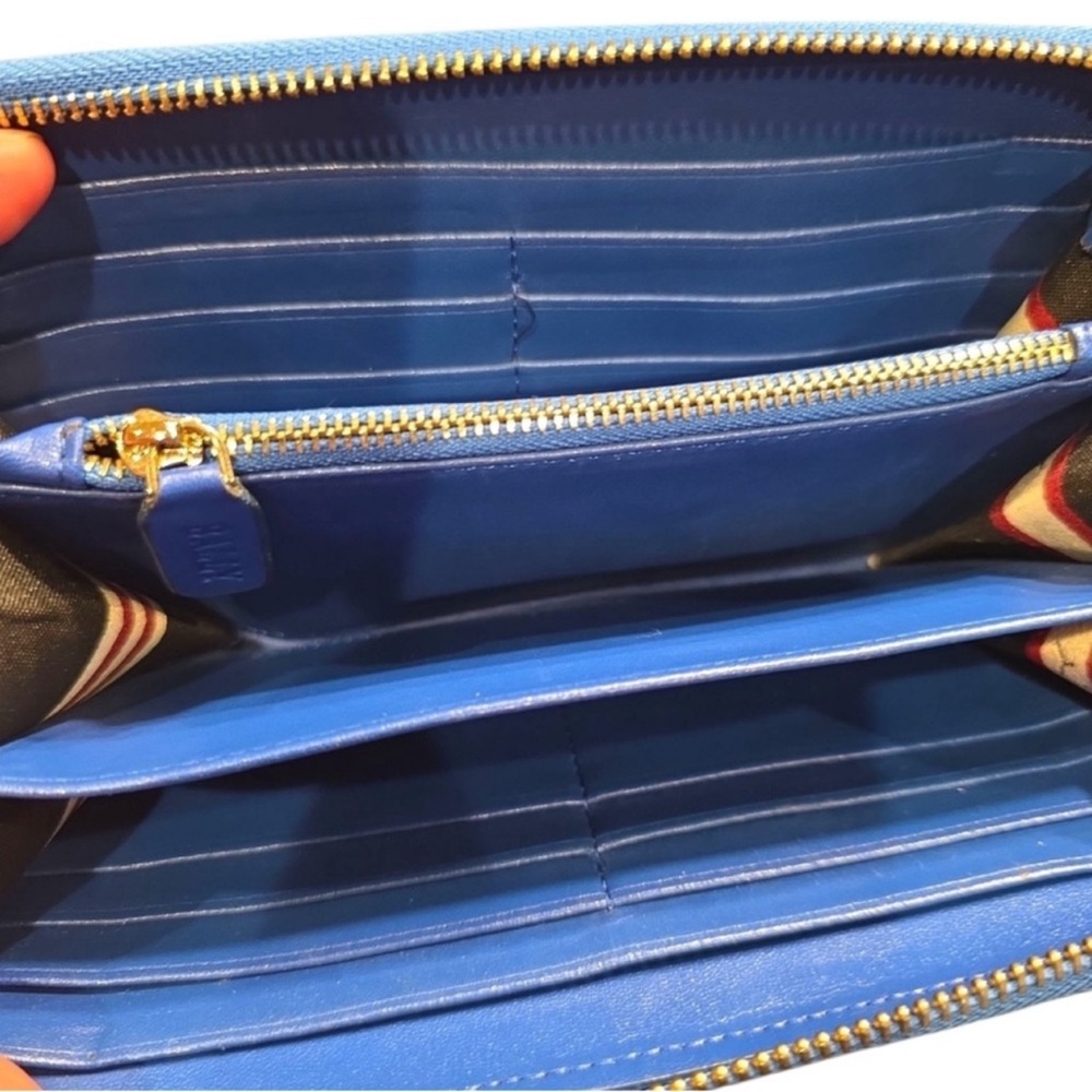 Bally Electric Blue Zip-Around Leather Wallet - Picture 6 of 7